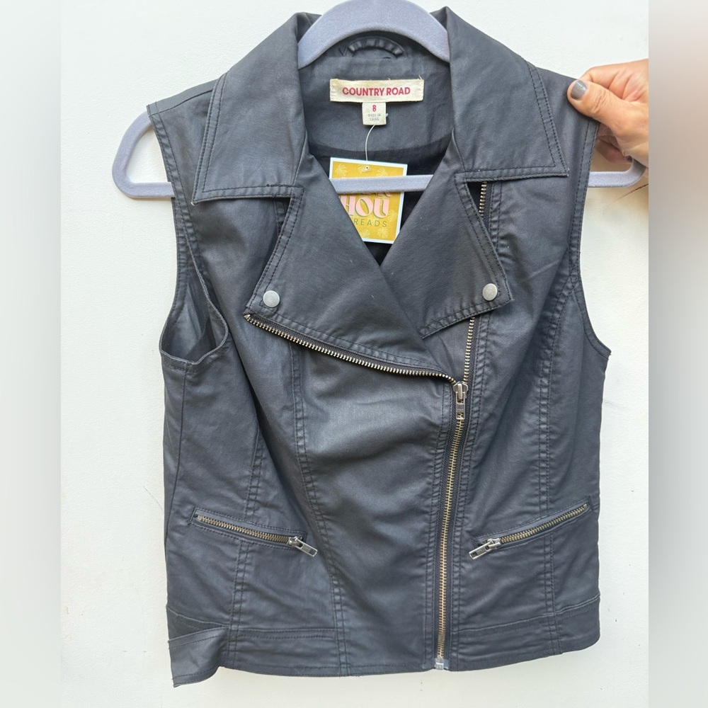 Country Road leather‎ vest